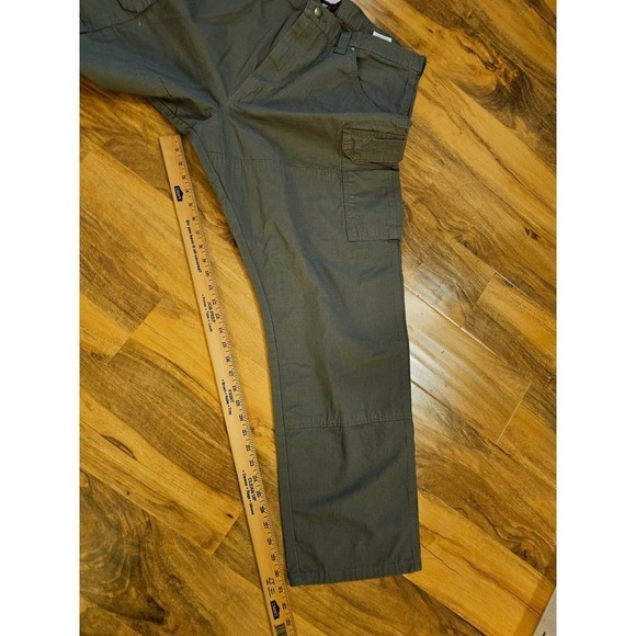 Wrangler Riggs‎ Workwear Olive Camo Green. 40×32. Tough. Casual. Work. Hiking - Picture 9 of 9